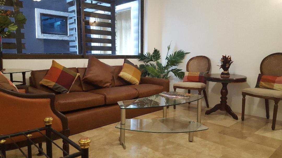 Gervasia Hotel Makati Makati City Exteriör bild